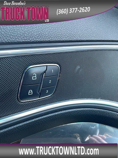 Used 2017 Ford Explorer Limited AWD/4WD image 19