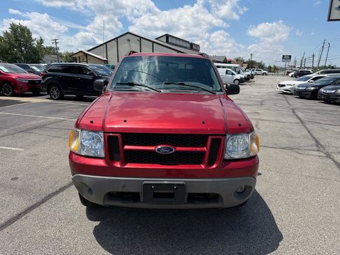 Used 2002 Ford Explorer Sport Trac 4x4 image 3