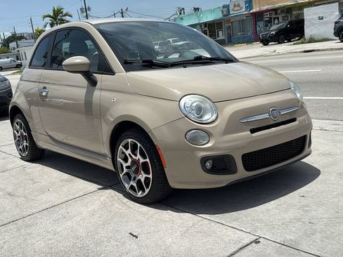 Used 2012 FIAT 500 Sport w/ Safety & Sound Pkg FWD image 16