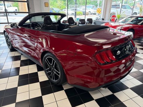 Used 2020 Ford Mustang Convertible w/ Equipment Group 101A RWD image 7