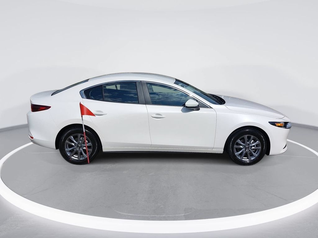 New 2026 MAZDA MAZDA3 s FWD image 4