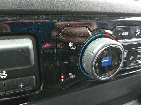 Used 2022 Chevrolet Silverado 1500 LT Trail Boss image 22