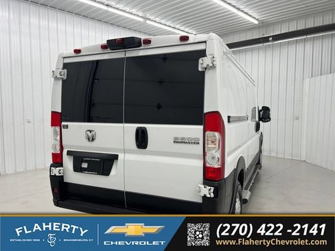 Used 2023 RAM ProMaster 2500 FWD image 3