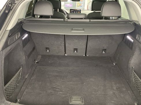 Used 2023 Audi Q5 2.0T Premium w/ Convenience Package image 38