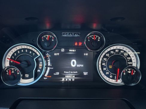 Used 2019 RAM 1500 Classic Warlock w/ Electronics Group image 8