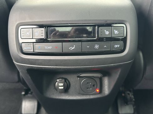 Used 2025 Hyundai Palisade Calligraphy image 22