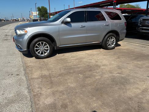 Used 2017 Dodge Durango SXT w/ Quick Order Package 23B AWD/4WD image 1