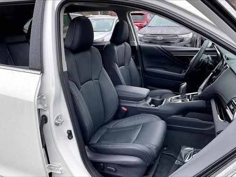 Certified 2025 Subaru Outback Touring XT image 7