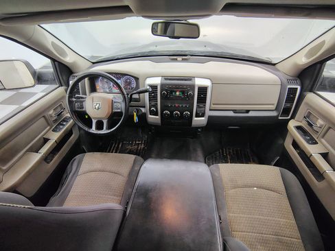 Used 2012 RAM 2500 SLT w/ Technology Group image 2