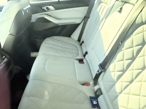 Used 2024 BMW X5 xDrive40i w/ M Sport Package AWD/4WD image 6