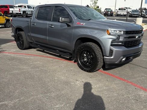 Used 2021 Chevrolet Silverado 1500 RST w/ Z71 Off-Road Package AWD/4WD image 4