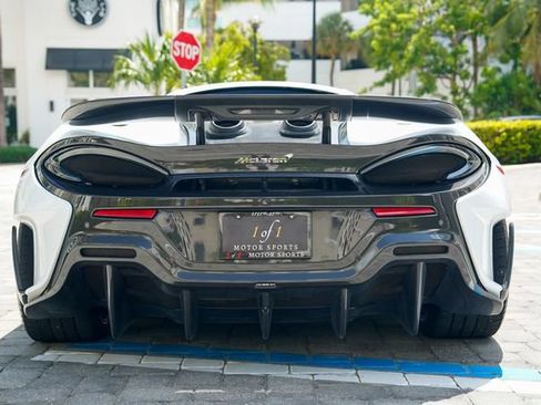 Used 2019 McLaren 600LT RWD image 24