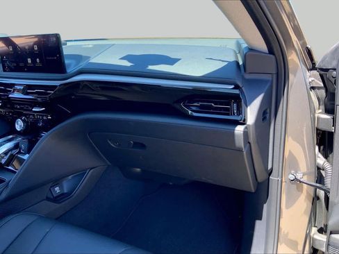 Used 2026 Acura MDX FWD image 29