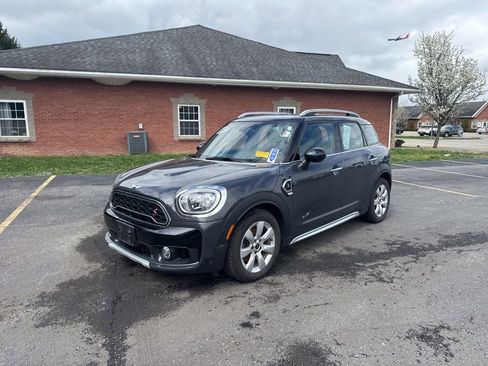 Used 2017 MINI Cooper Countryman S image 4