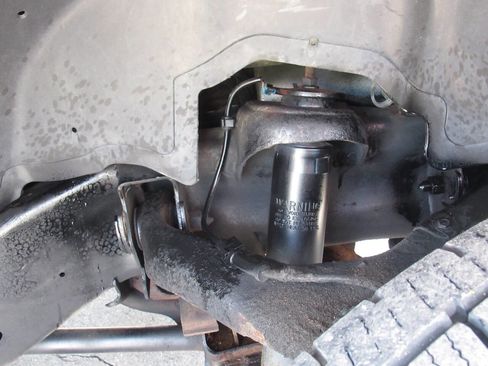 Used 2004 GMC Sierra 3500 SLT w/ Heavy-Duty Power Package image 5