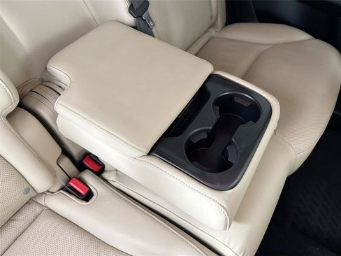 Used 2016 MAZDA CX-9 Touring image 40