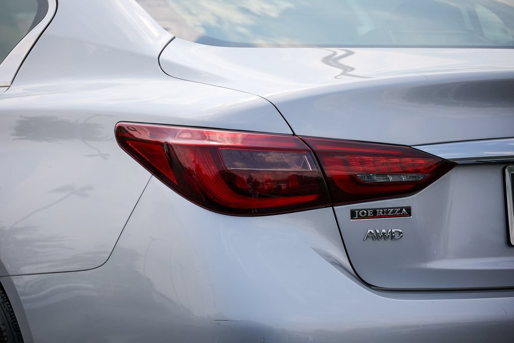 Used 2018 INFINITI Q50 Luxe w/ Essential Package (3.0T Luxe) AWD/4WD image 34