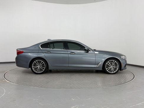 Used 2018 BMW 530e RWD image 8