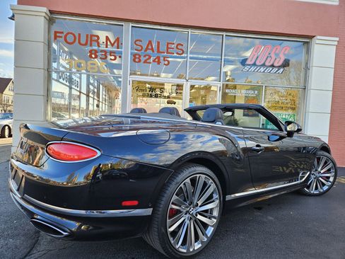 Used 2022 Bentley Continental GT Speed image 3