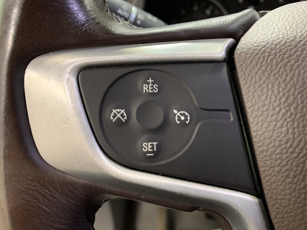 Used 2017 GMC Acadia SLT AWD/4WD image 23