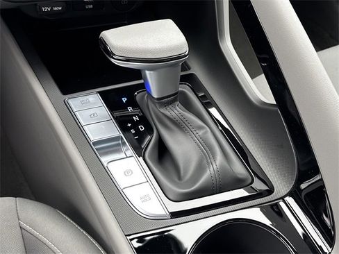 New 2026 Hyundai Elantra Blue image 31