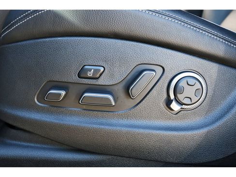 Used 2025 Genesis GV70 2.5T Sport Prestige w/ Sport Prestige Package image 29