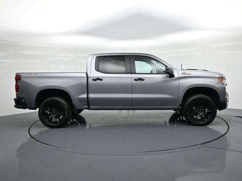 Used 2024 Chevrolet Silverado 1500 LT Trail Boss w/ Convenience Package II AWD/4WD image 5