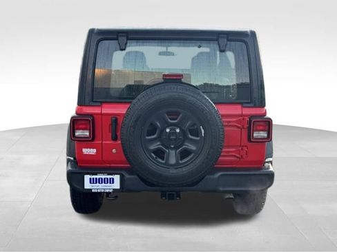 Used 2019 Jeep Wrangler Unlimited Sport image 7