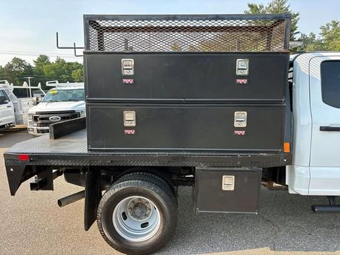 Used 2023 Ford F350 XL AWD/4WD image 3