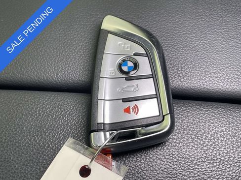 Used 2022 BMW X7 xDrive40i w/ Premium Package AWD/4WD image 40