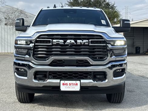 New 2026 RAM 2500 Tradesman w/ Chrome Appearance Group AWD/4WD image 5