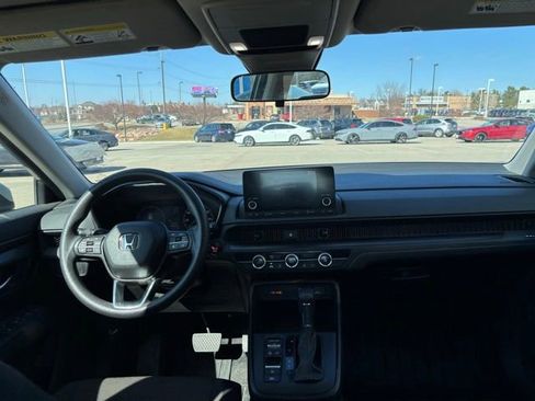 Used 2024 Honda CR-V LX image 28