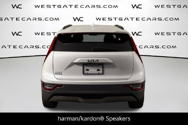 Certified 2023 Kia Niro Wave FWD image 4