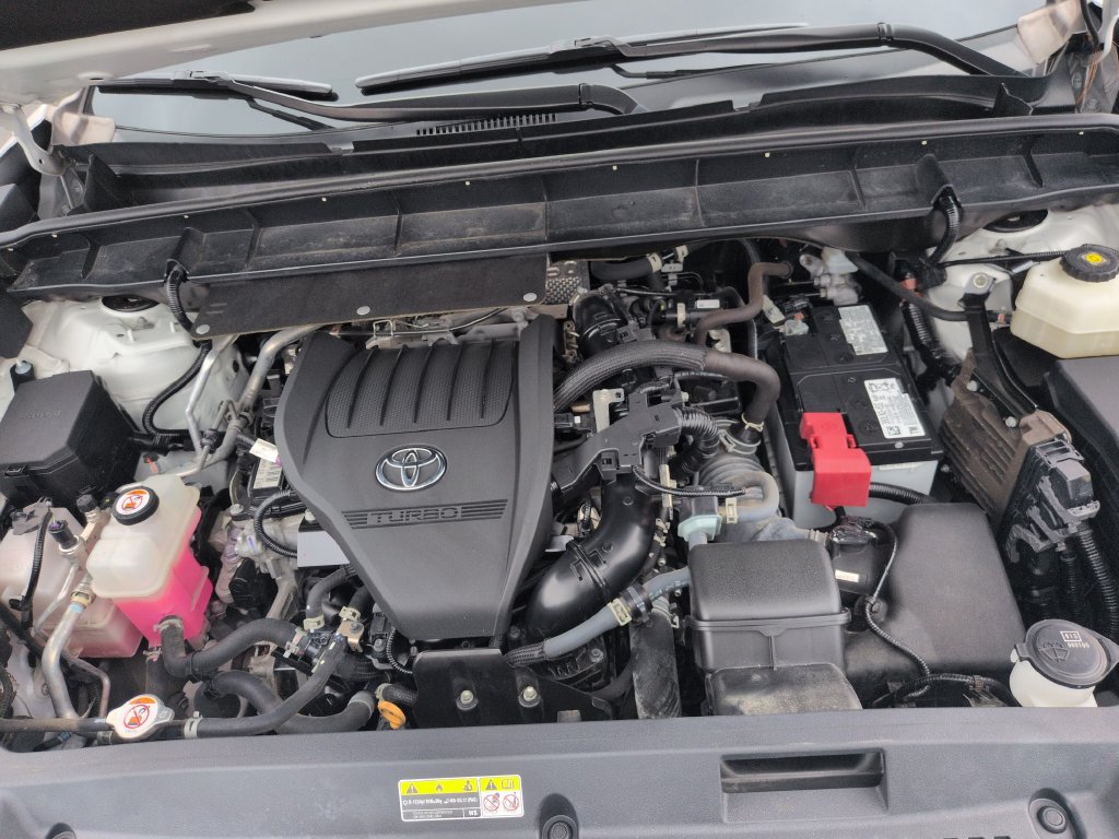 Used 2023 Toyota Highlander L FWD image 22