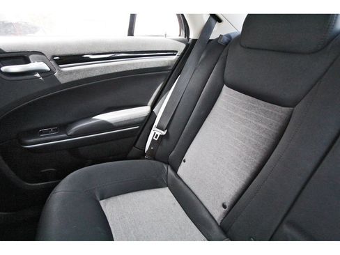 Used 2023 Chrysler 300 Touring w/ Sport Appearance Package RWD image 11