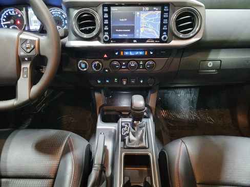 Used 2023 Toyota Tacoma TRD Pro AWD/4WD image 25