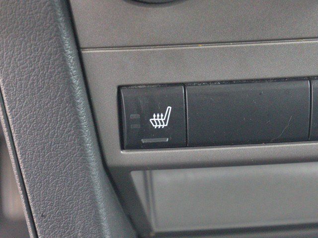 Used 2010 Dodge Avenger Express FWD image 21