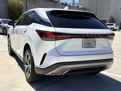 Used 2025 Lexus RX 350 FWD w/ Technology Package image 10