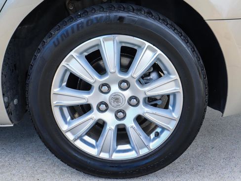 Used 2012 Buick LaCrosse Leather image 17