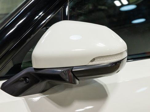 Used 2022 Rivian R1T Adventure AWD/4WD image 14