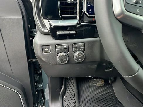 New 2026 Chevrolet Silverado 2500 LTZ w/ LTZ Convenience Package image 20