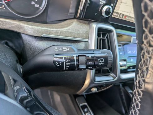 Certified 2023 Kia Sorento S w/ Panoramic Sunroof Package AWD/4WD image 34
