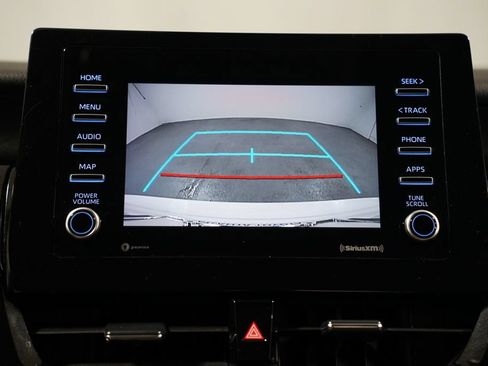 Used 2021 Toyota Camry SE FWD image 19
