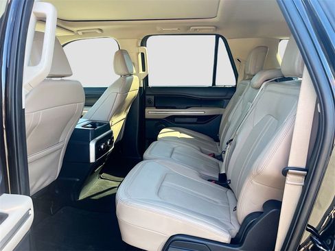 Used 2024 Ford Expedition Max Limited image 26