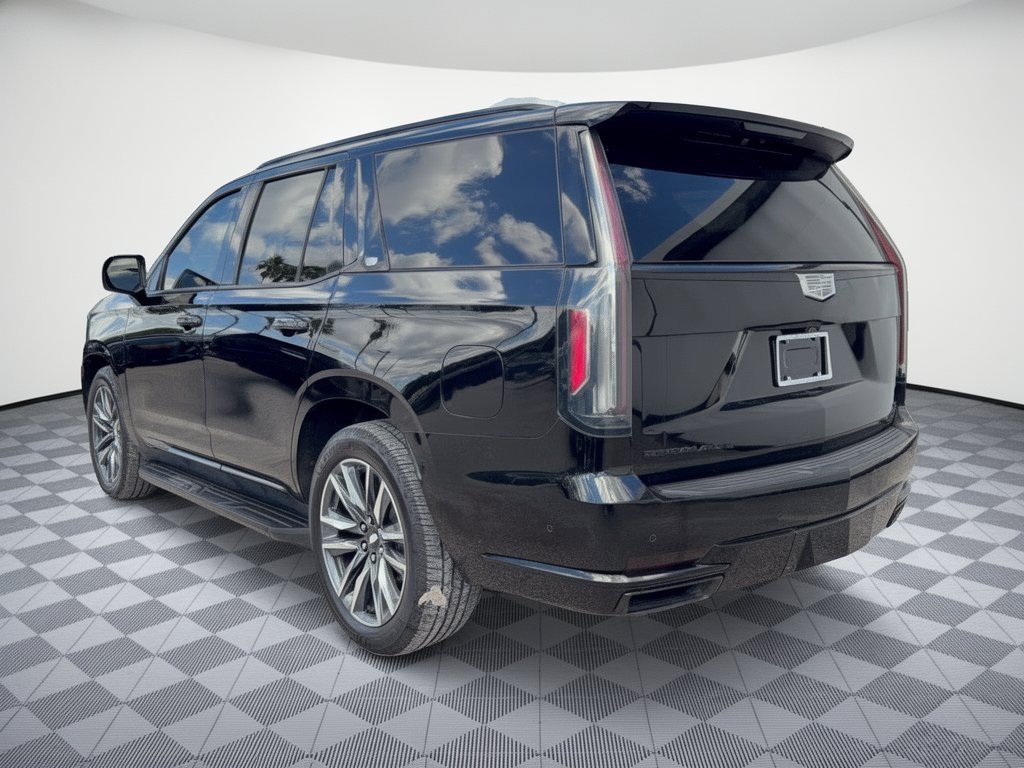 Used 2022 Cadillac Escalade Sport Platinum w/ Heavy-Duty Trailer Package AWD/4WD image 3