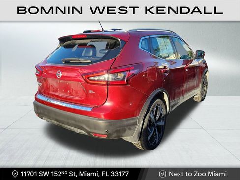 Used 2022 Nissan Rogue Sport SL w/ Premium Package image 4
