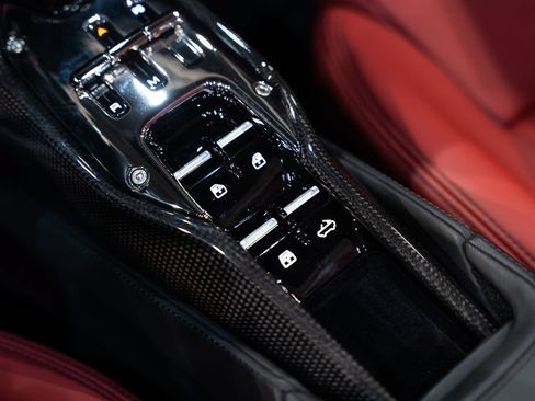Certified 2022 Ferrari SF90 Spider AWD/4WD image 39