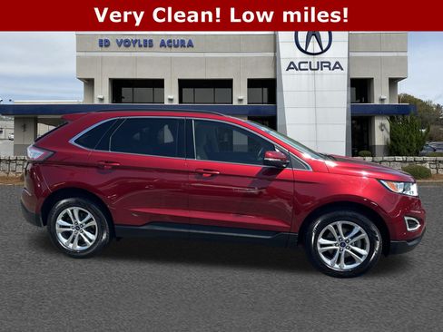Used 2017 Ford Edge SEL w/ Equipment Group 201A FWD image 4