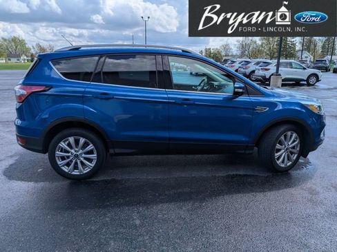 Used 2017 Ford Escape Titanium image 8