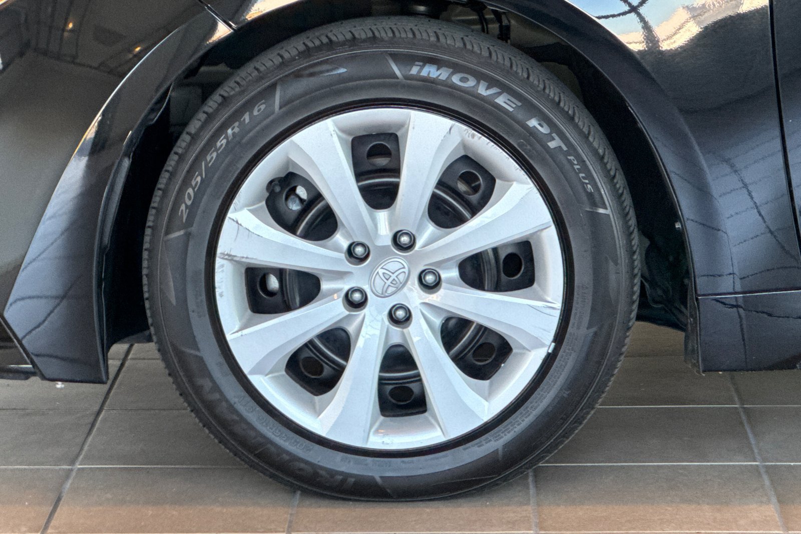 Certified 2024 Toyota Corolla LE FWD image 24